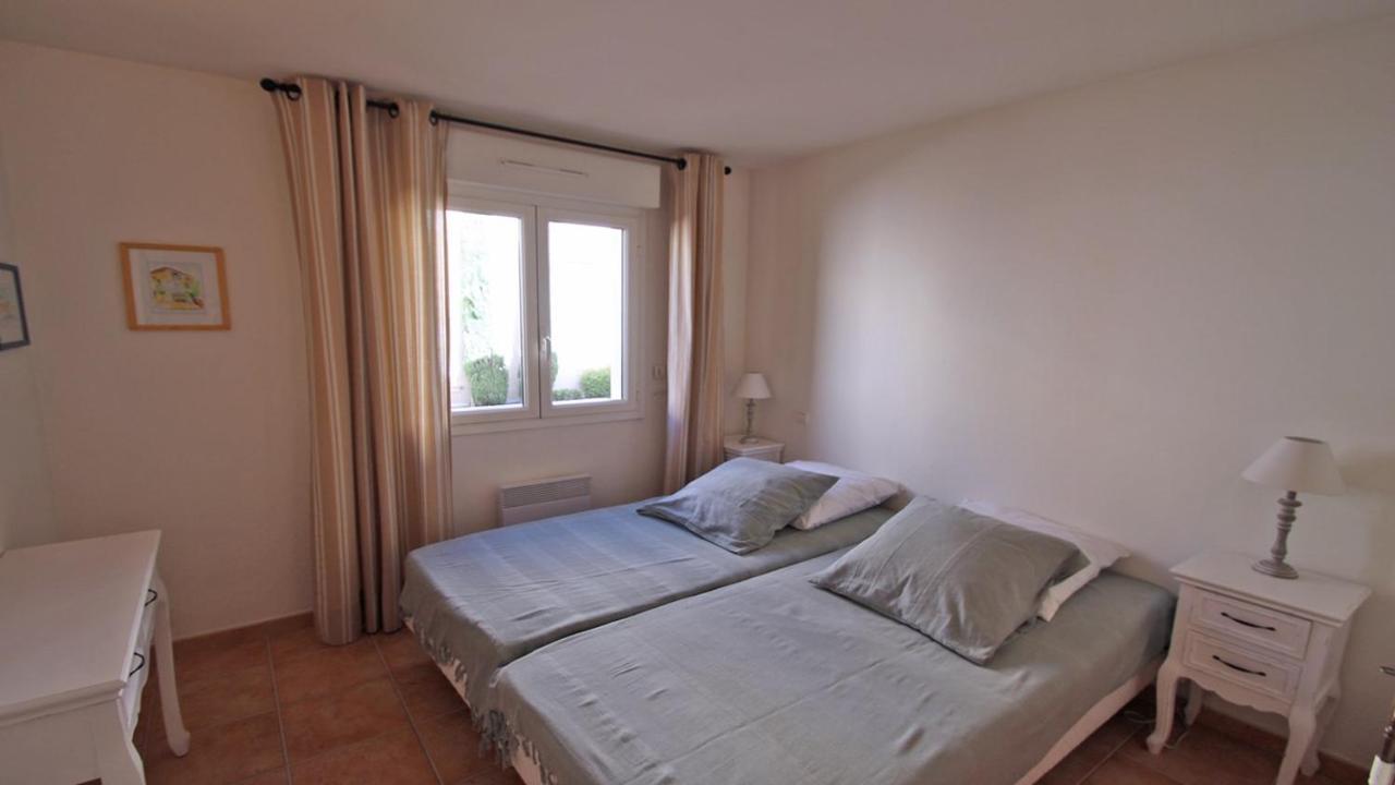 Sainte-Maxime - 3 Bedroom Apartment, Air Conditioned, Outdoor Terrace, Swimming Pool Екстериор снимка